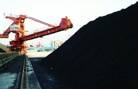 年生产能力低于30万吨煤矿将一律停建