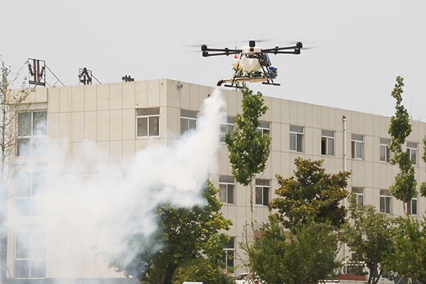 中煤集团自主研发的烟雾式植保无人机成功试飞