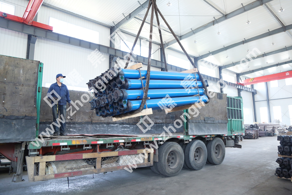 中煤集团一批矿用单体液压支柱发往新疆伊宁