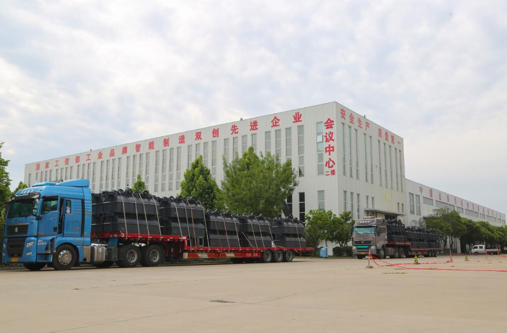 中煤集团一批固定式矿车、侧卸式矿车发往云南